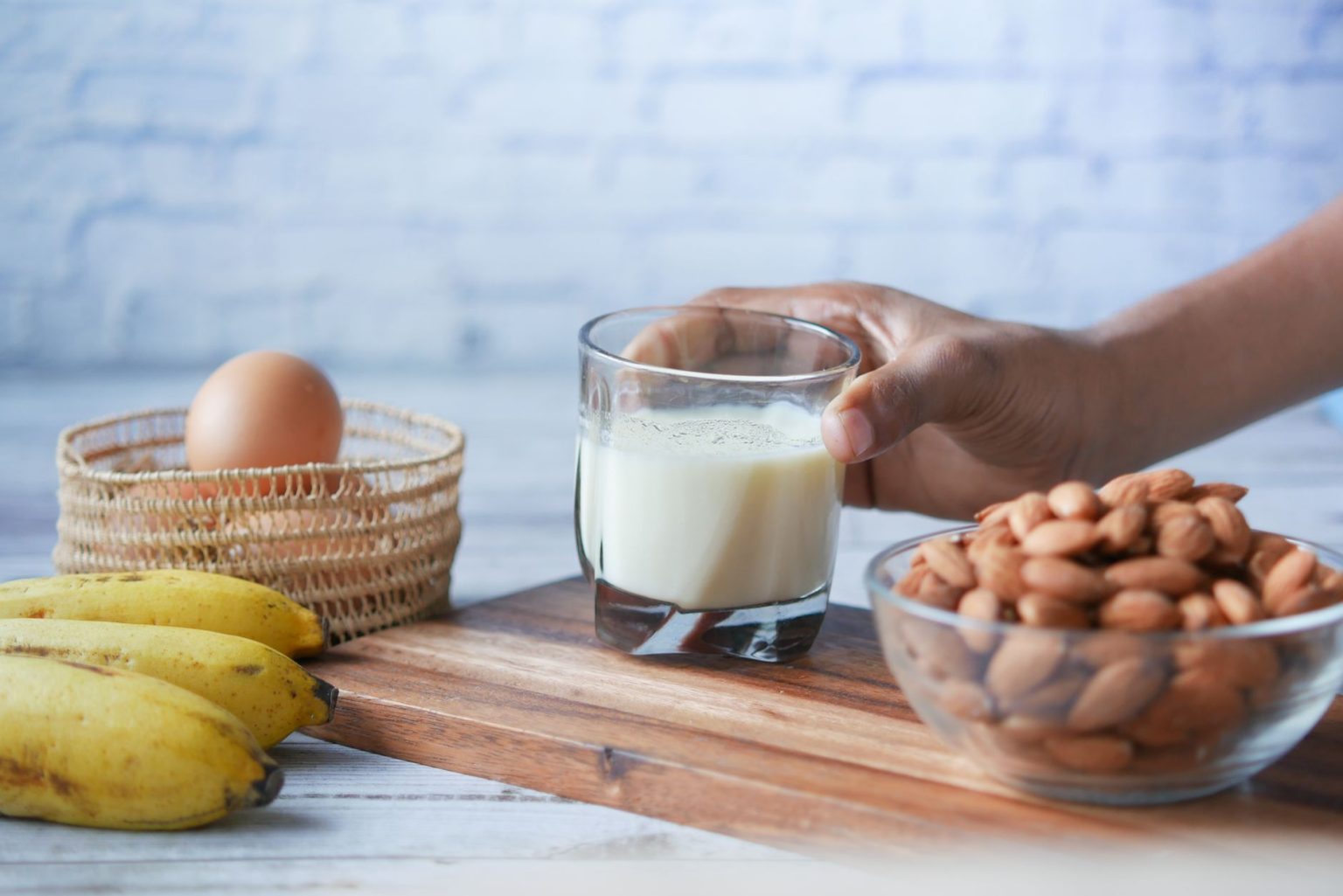 What Food Contains Calcium? (Ingredients & Serving Tips) - Mama Secret ...