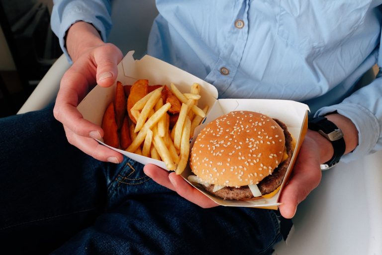 What Is the Most Popular Fast Food Restaurant? (Food Guide) - Mama ...